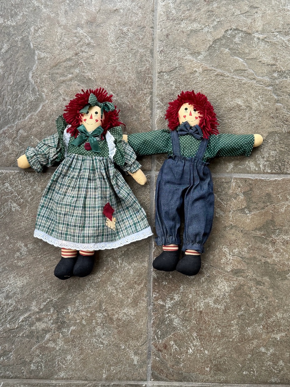 Vintage Raggedy Ann and Andy Doll Pair with Green Outfits